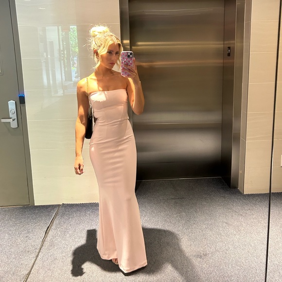 Katie May Mary Kate Gown - Picture 4 of 10